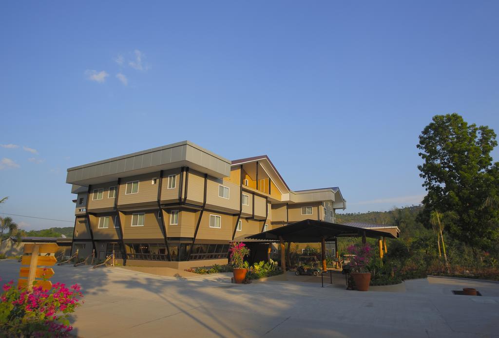 Green Canyon Leisure Farms Clark Field 외부 사진