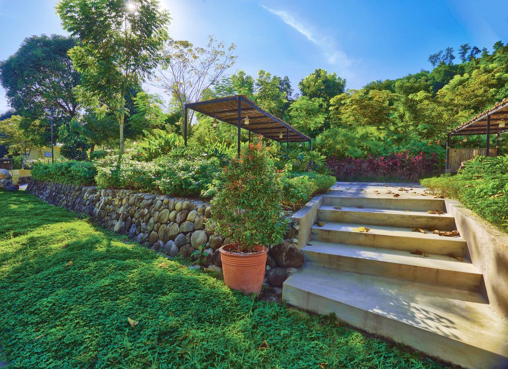 Green Canyon Leisure Farms Clark Field 외부 사진